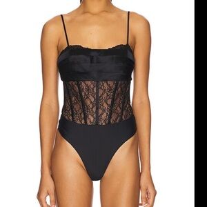 Cami NYC Danika black lace bodysuit silky sexy corset style size 6 new